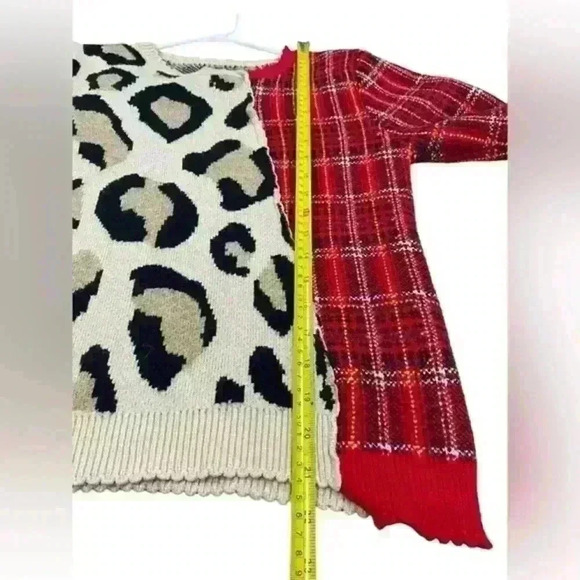 Women’s Wool/Acrylic Pullover‎ Plaid Cheetah Print Sweater Size Medium - Picture 5 of 7